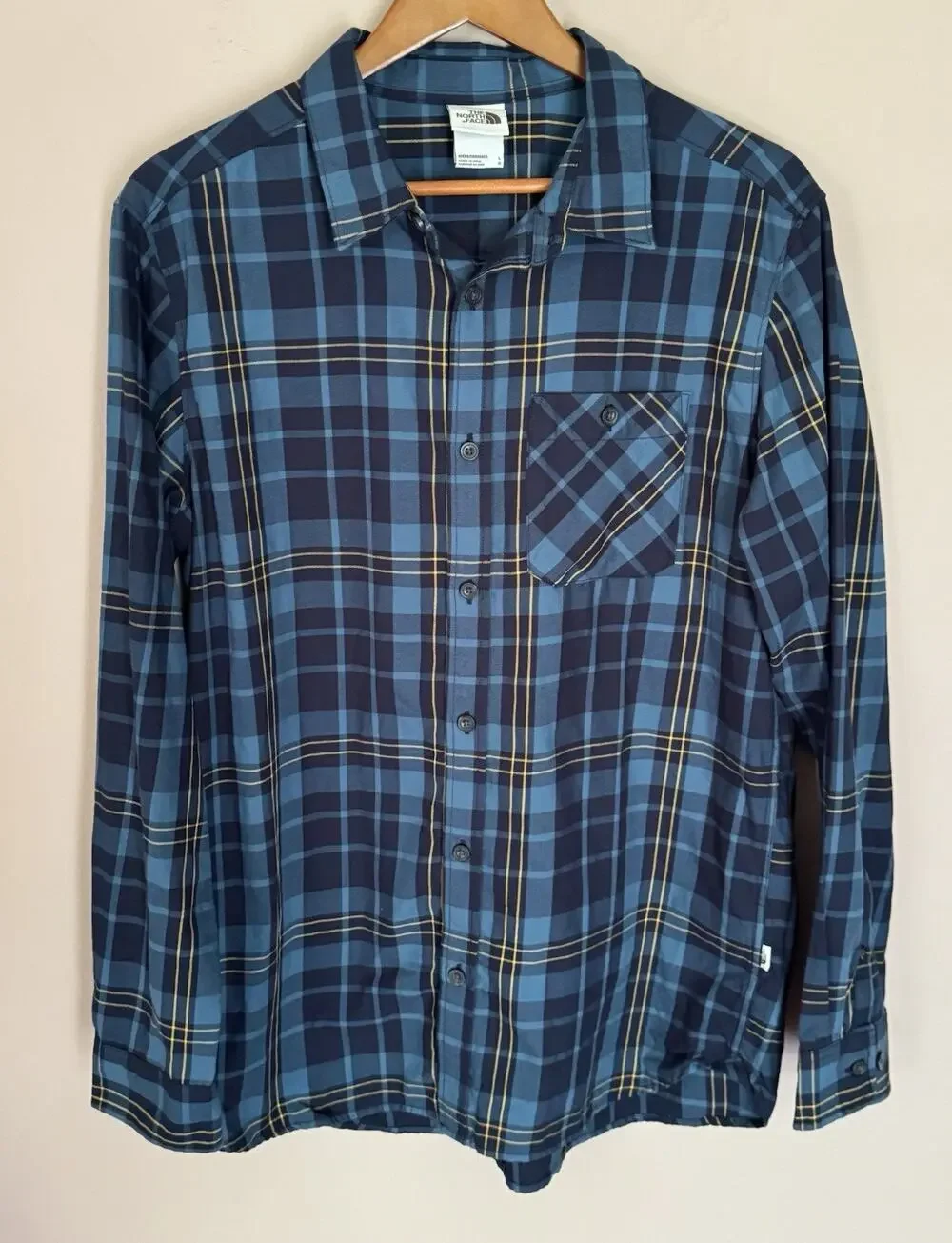 The North Face Men's Plaid Flannel Button-Up Shirt Blue Green Long Sleeve Large